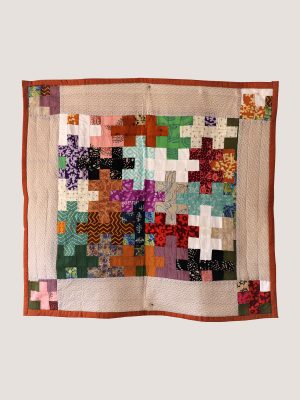 H-shaped Square Pieces Quilt