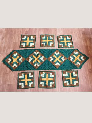 Adori-Quilt Block Center piece with 6 coasters